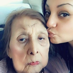 Meet your Posher, Joanna